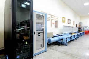 Horizontal Tensile tester( 490kN Tensile Limited )